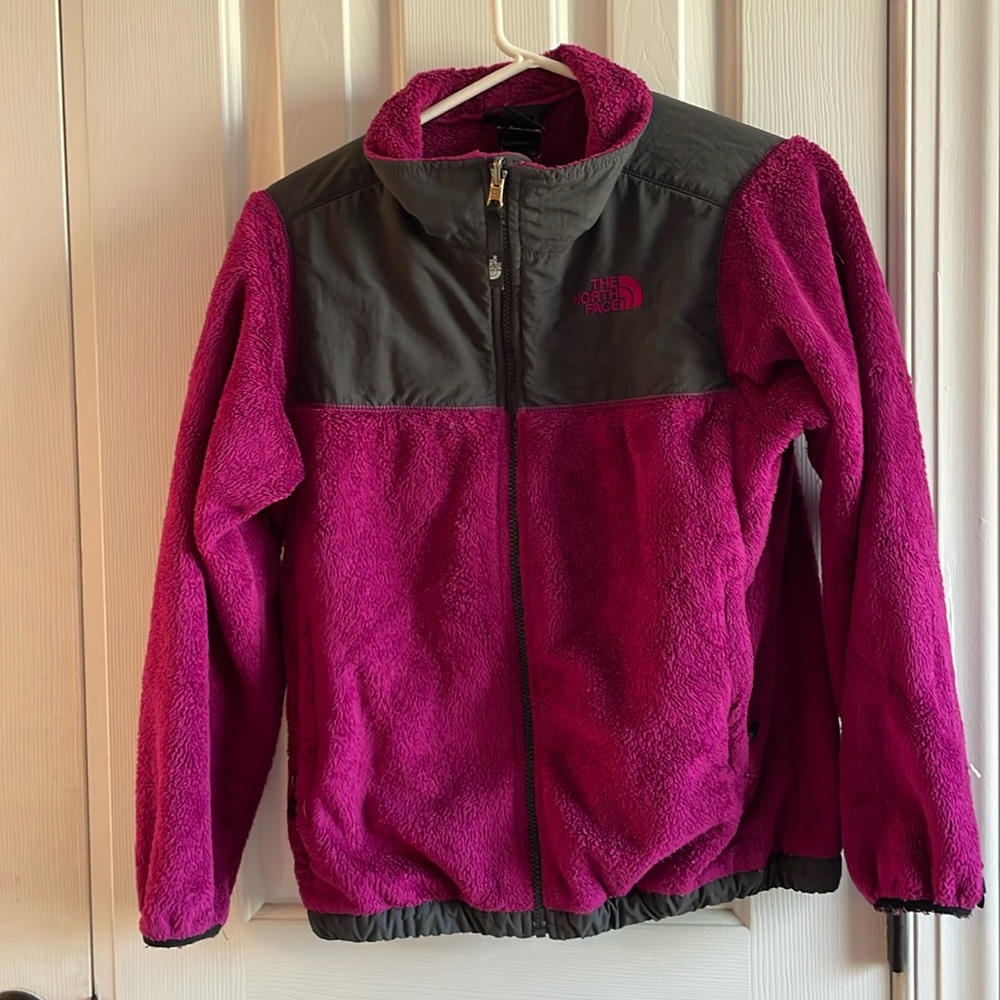 Northface Kids Denali Jacket, Kids Size Large 14/16, Black and Burgundy